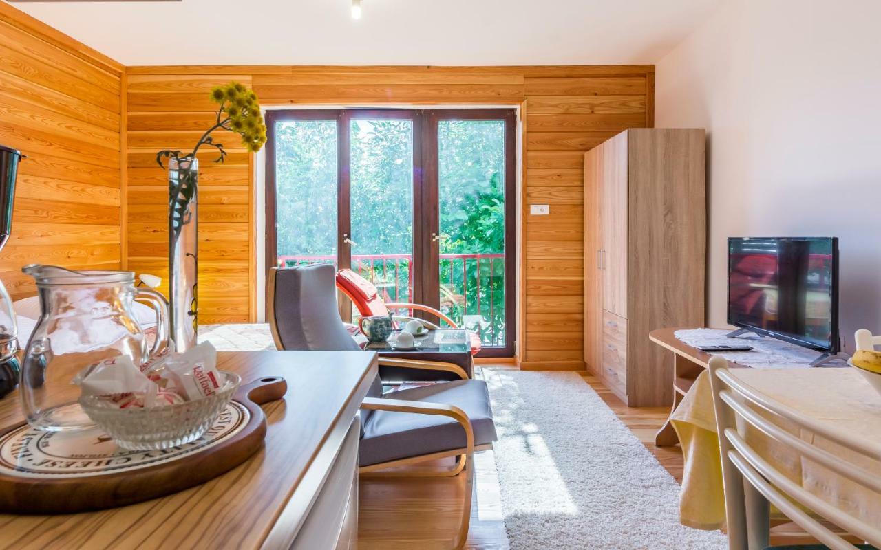 Studio Apartment Meden Pomer Ngoại thất bức ảnh